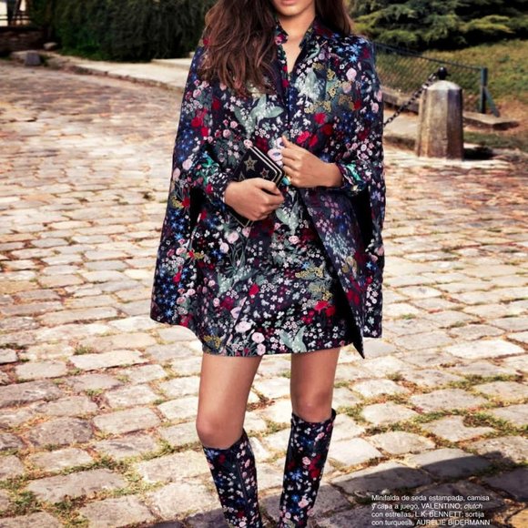 Valentino Runway pre-fall 2015 Silk Floral Mini Skirt | Size 2 - Picture 7 of 8